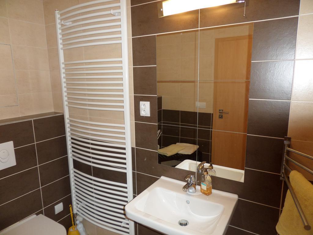 Apartman Vrchlabi - Centrum Екстериор снимка
